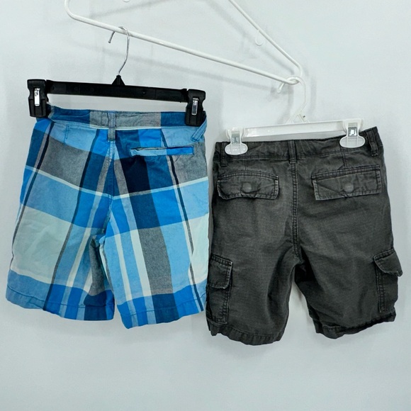 Old navy gray khaki & blue plaid Bundle of shorts sz 6 Button, adjustabl… - Picture 4 of 11